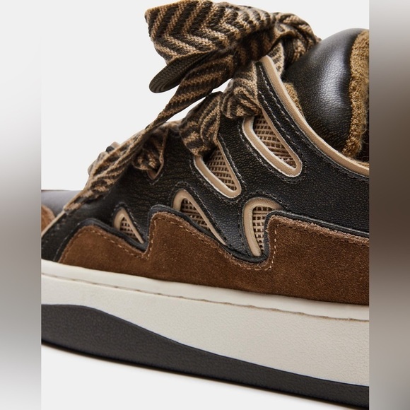 STEVE MADDEN | Roaring Platform Sneaker - Picture 4 of 10